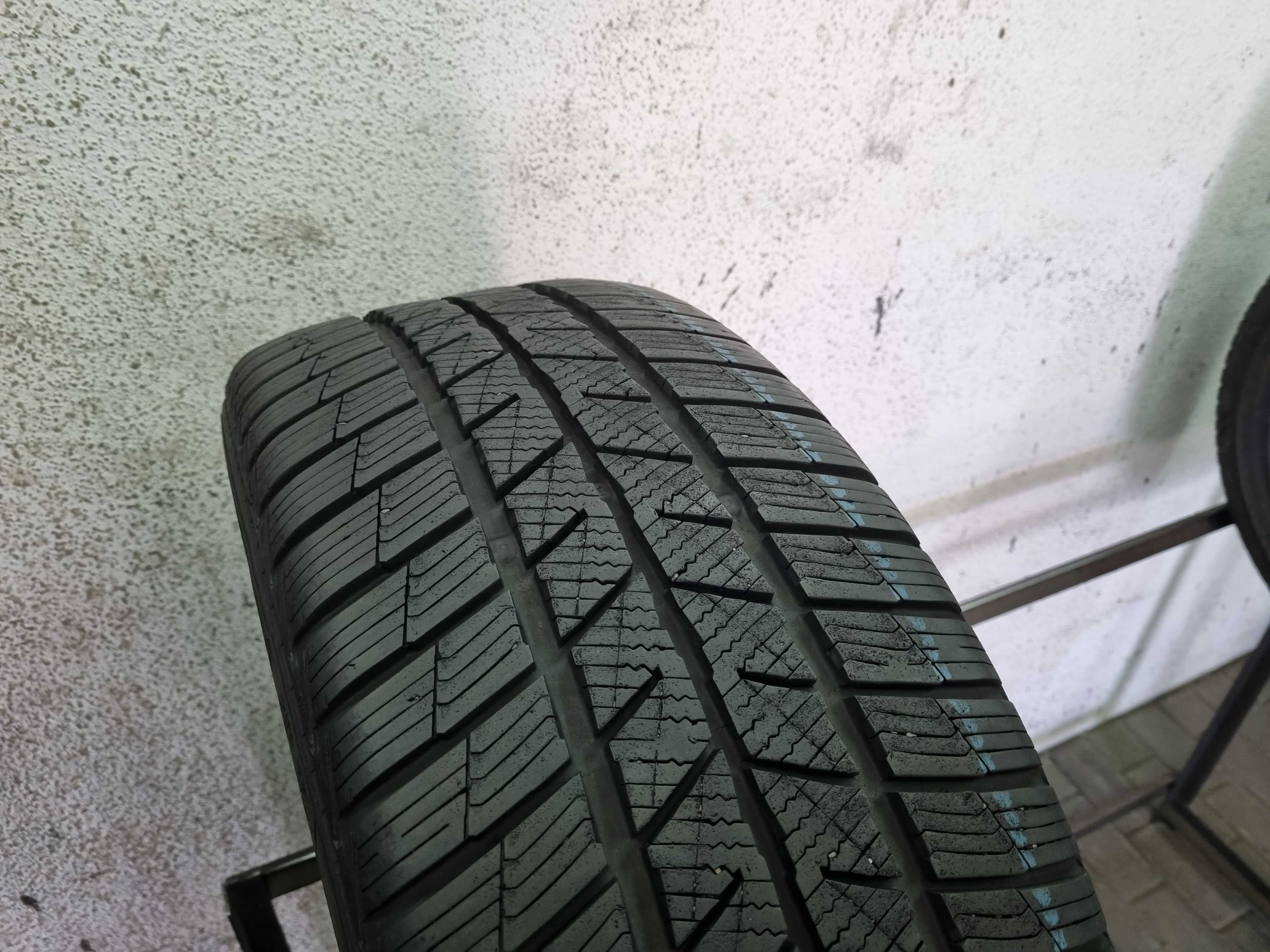 245/45/18 100V XL Barum Polaris 5 D.3919