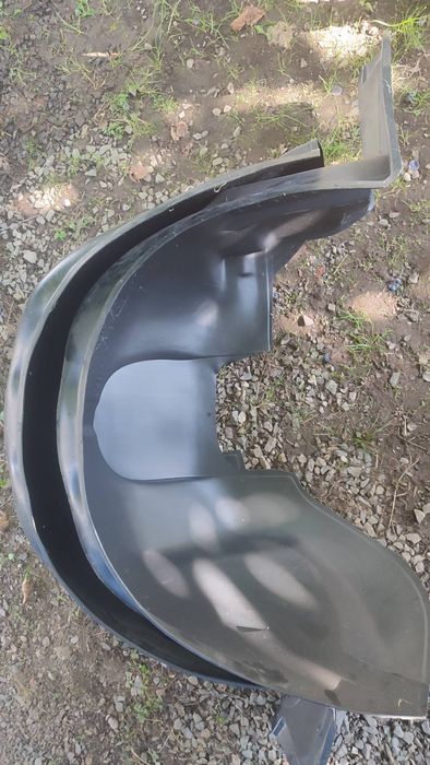 Підкрильник для авто 2 шт.