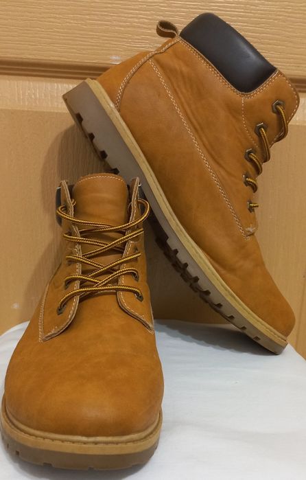 Продам чоловічі оригінальні натуральні черевики PRIMARK