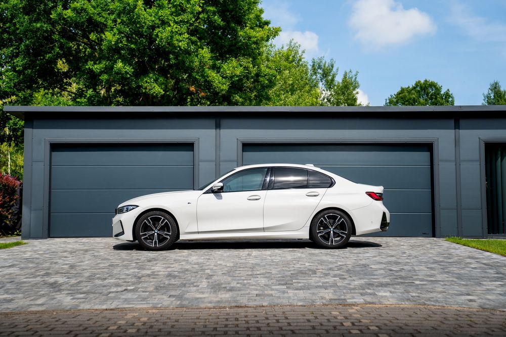 Wynajem BMW 318i | Warszawa | Wypożyczalnia aut | Samochód na wynajem