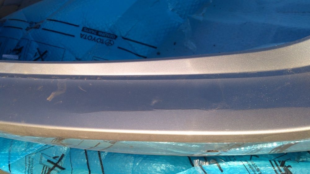 Бампер задній тойота корола 2016