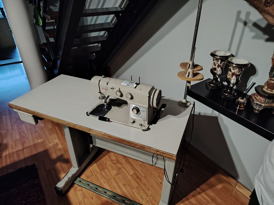 Vendo máquina de costura industrial