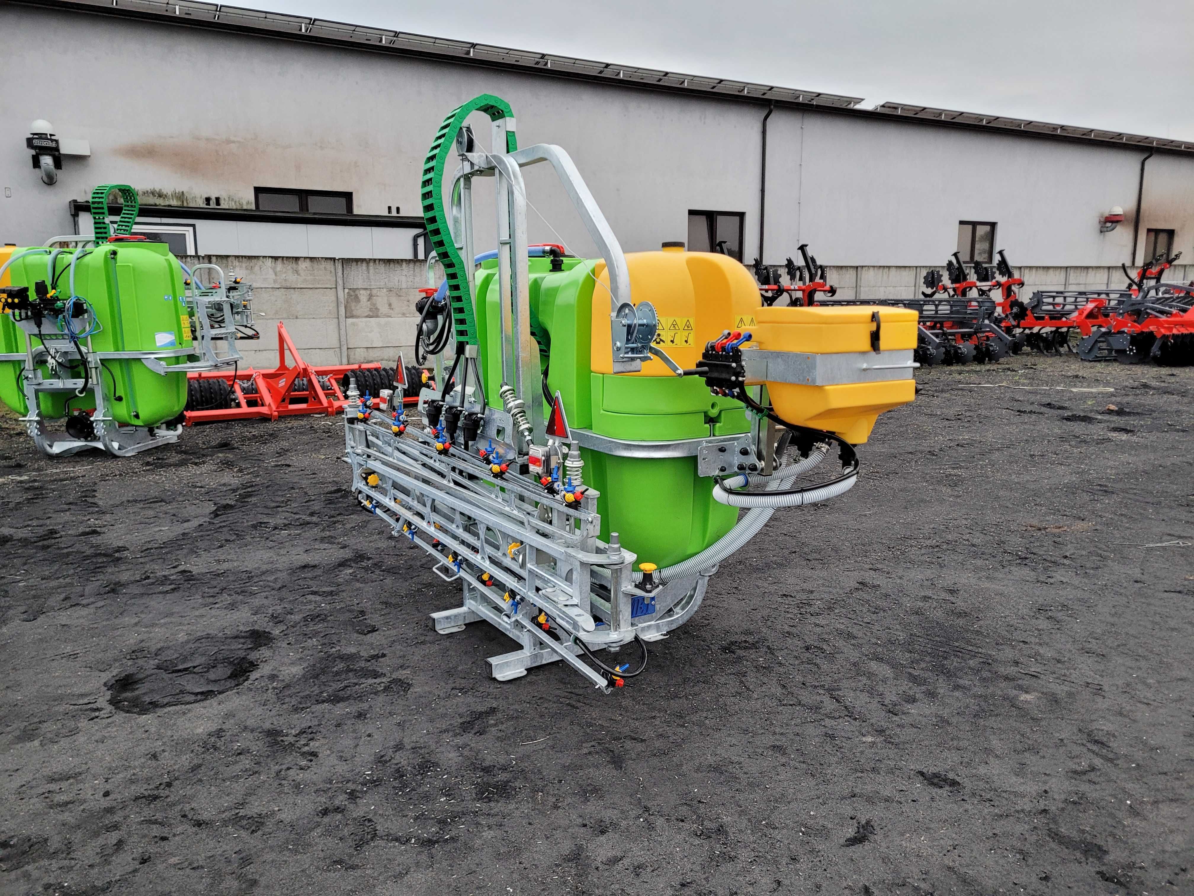 Producent Tolmet Opryskiwacz Klara 600 l 800L 1000L 1200L 3w1 12m 15m