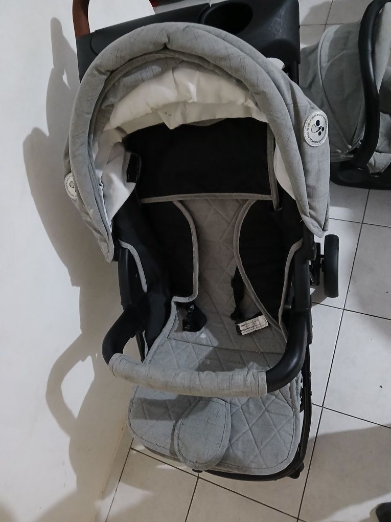 Carrinho de bebé 3 em 1
