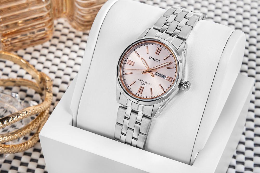 zegarek damski casio ltp-1335d-4avdf + box