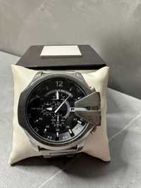 Чоловічий срібний годинник diesel 10 bar металевий браслет