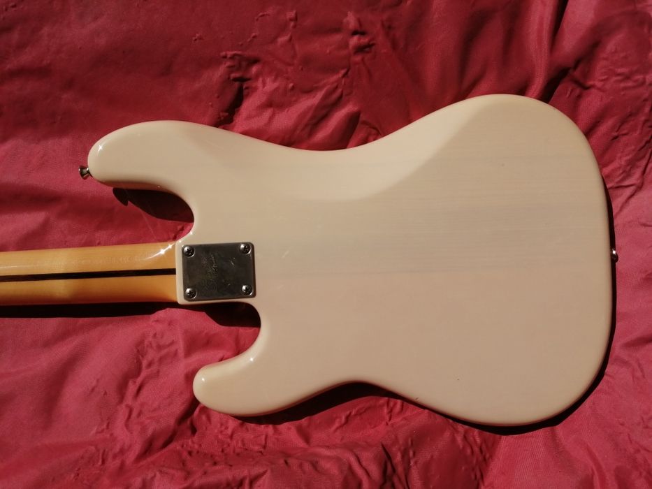 Baixo Squier Precision Classic Vibe 50's 2014 p