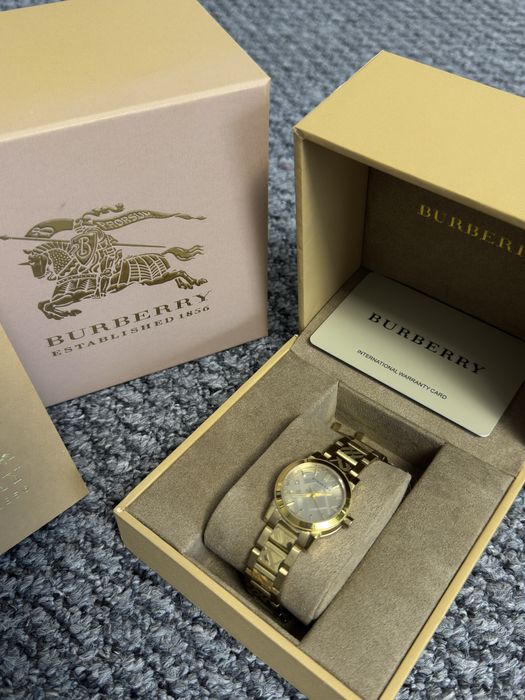 Годинник burberry 34мм