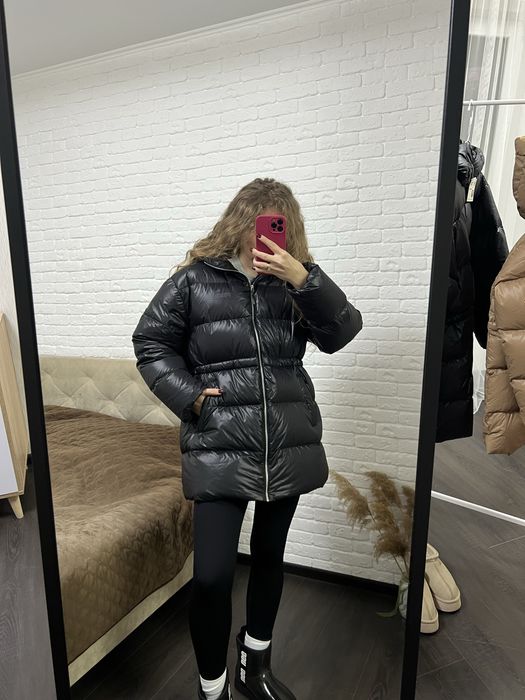 Пуховик Puma. беж S . Чорна Л. Оригінал