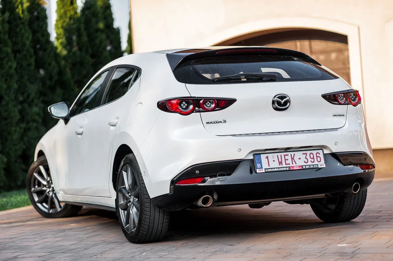 Mazda 3 2.0 122KM Hybrid*Car Play*Kamery360*Full LED*Serwis ASO*GWARANCJA