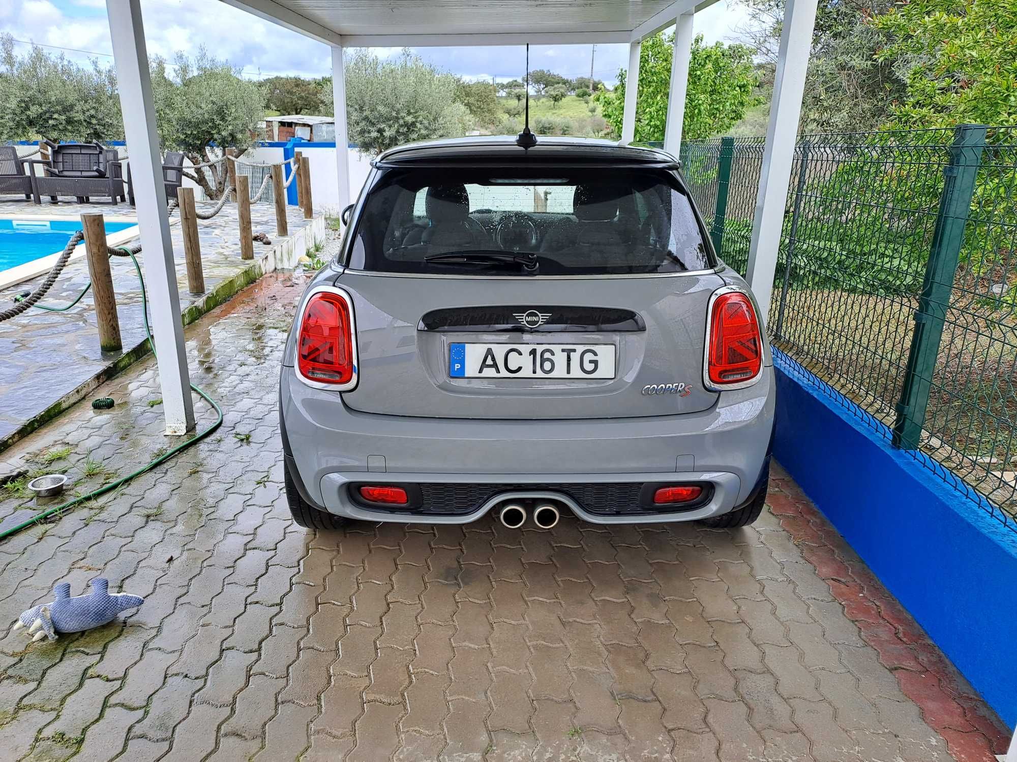 Mini Cooper S imaculado