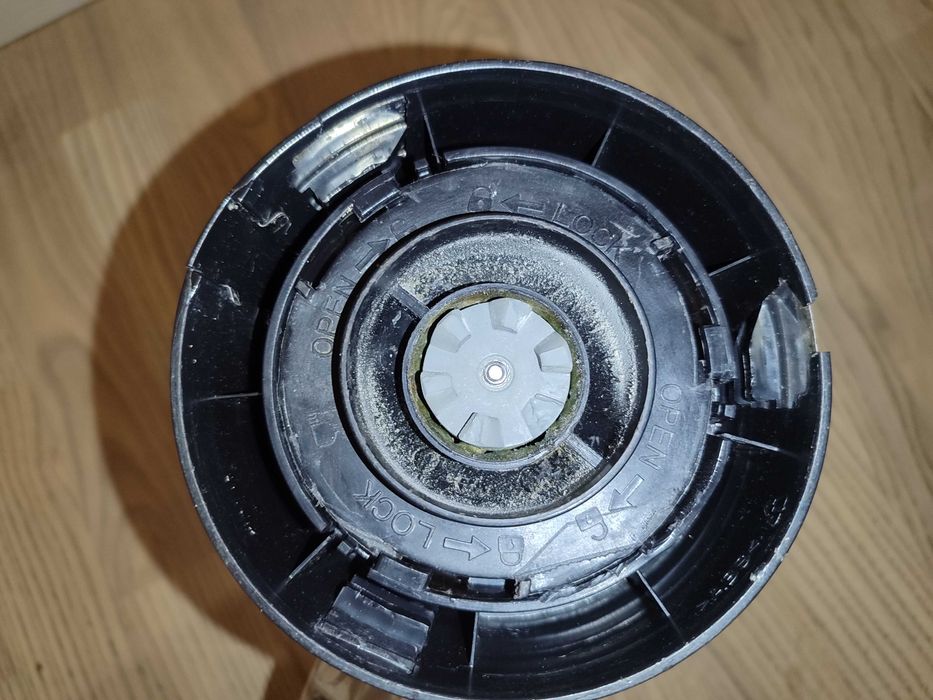 Блендери: VITEK VT-8517 ST та VT-3416 BK на запчастини