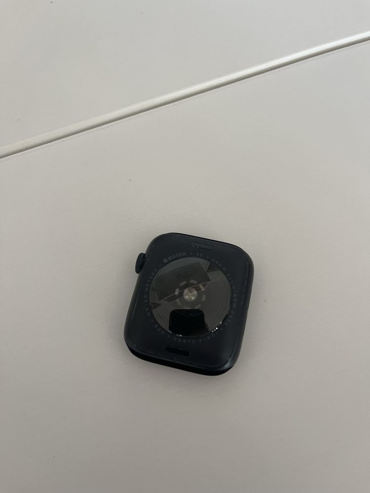 Apple Watch SE 44mm (avariado)
