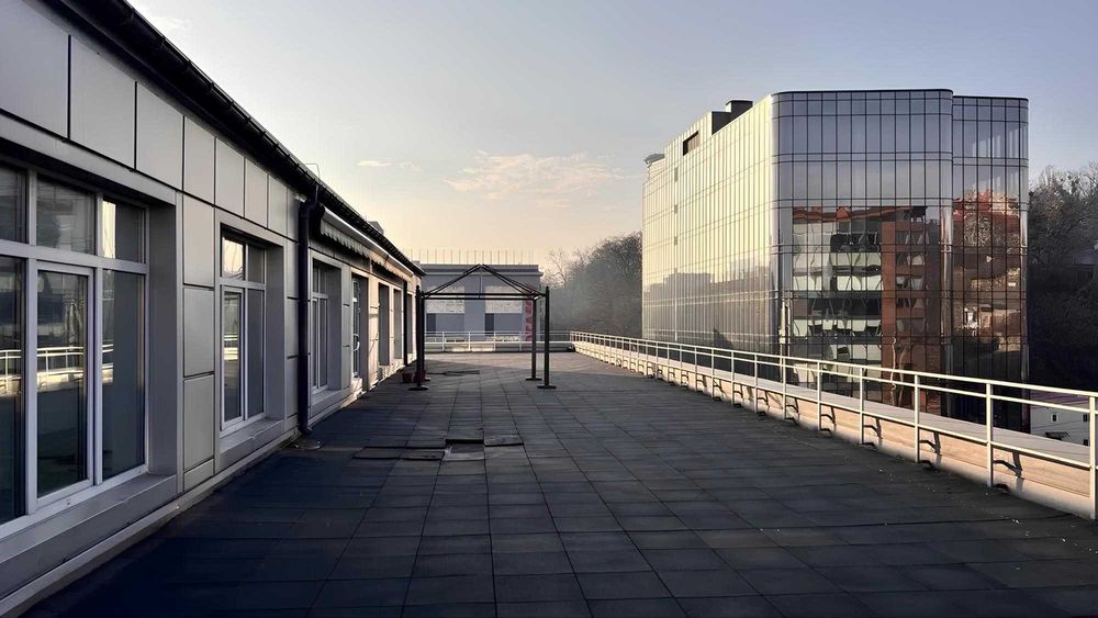 Продажа Бізнес Центру в Києві, вул. Нововокзальна