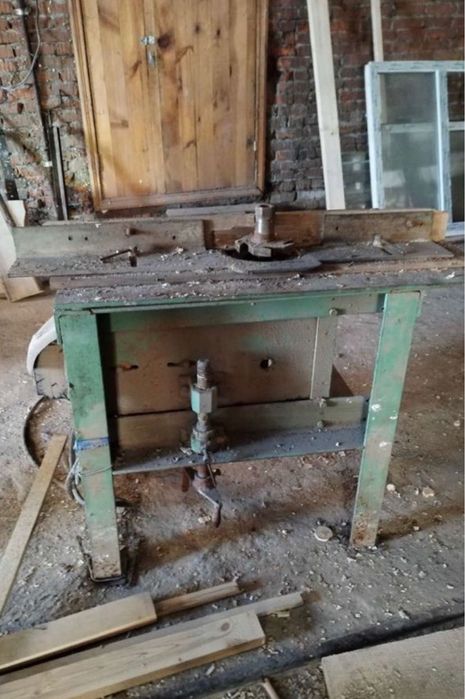 Оренда Фрезерний столярний станок