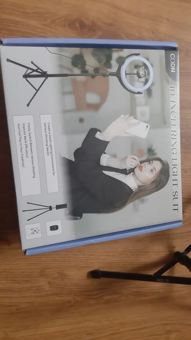 Кільцева лампа Codn