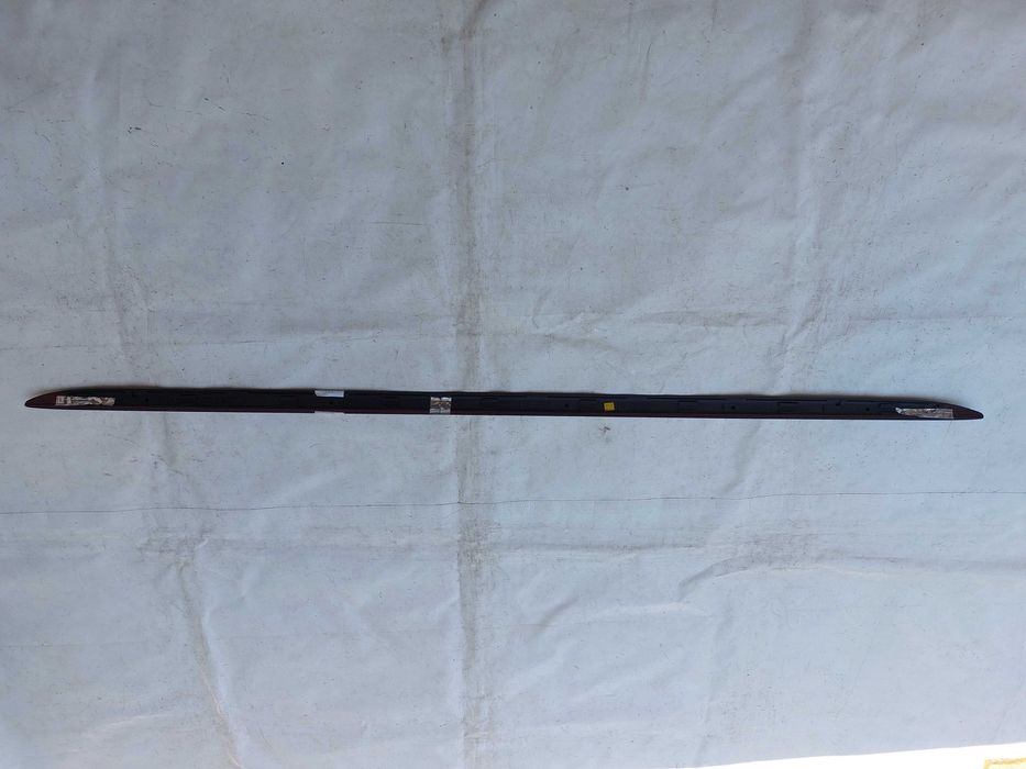 Listwa progowa lewa Audi A4 B8 nowa oryginał