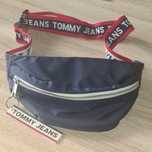 Saszetka nerka Tommy Jeans