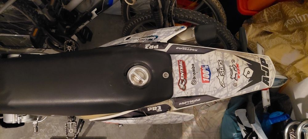 AJP PR3 125 Enduro