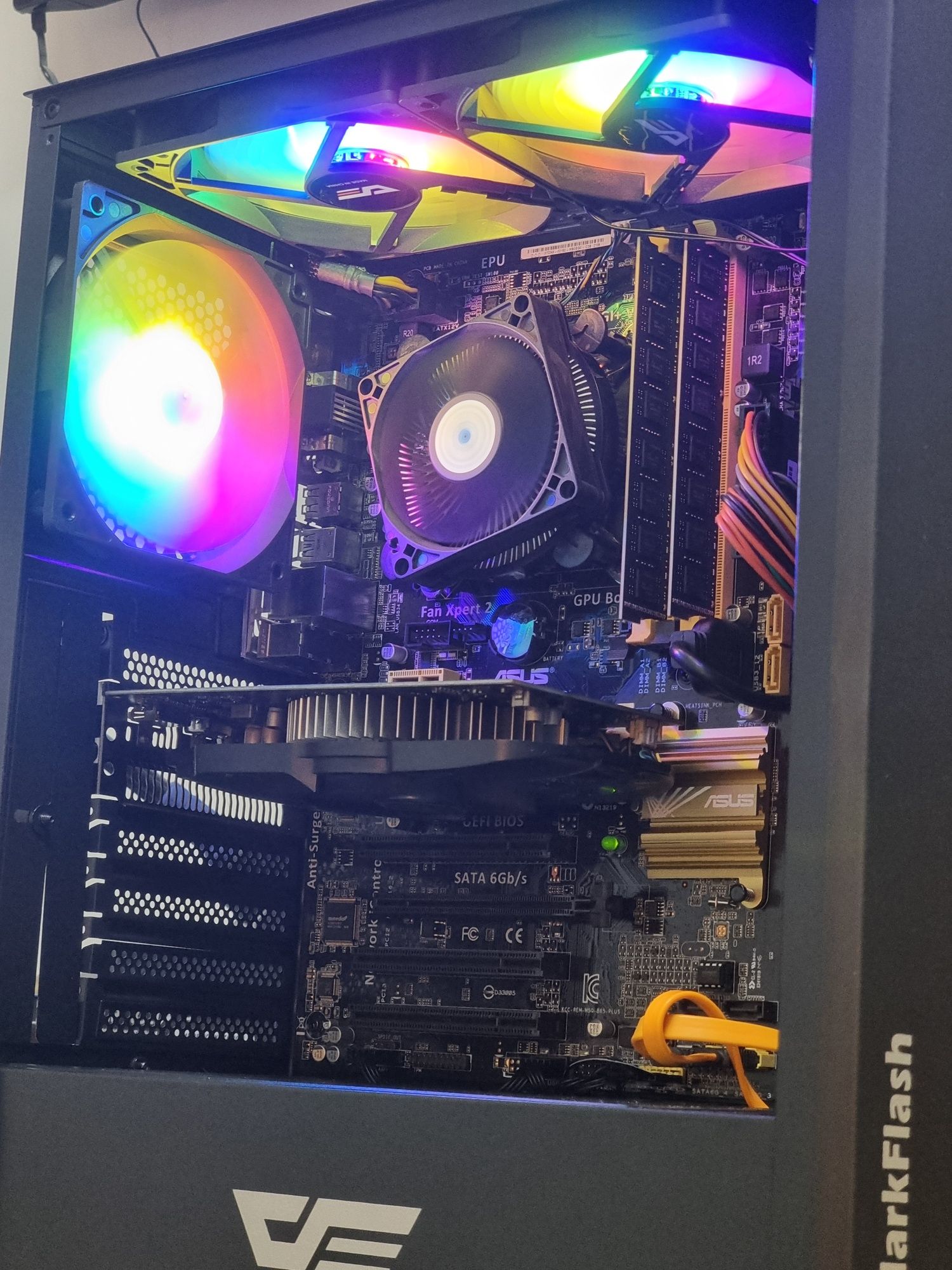 Komputer RGB do gier I5 / GTX 1050TI / 16GB / SSD