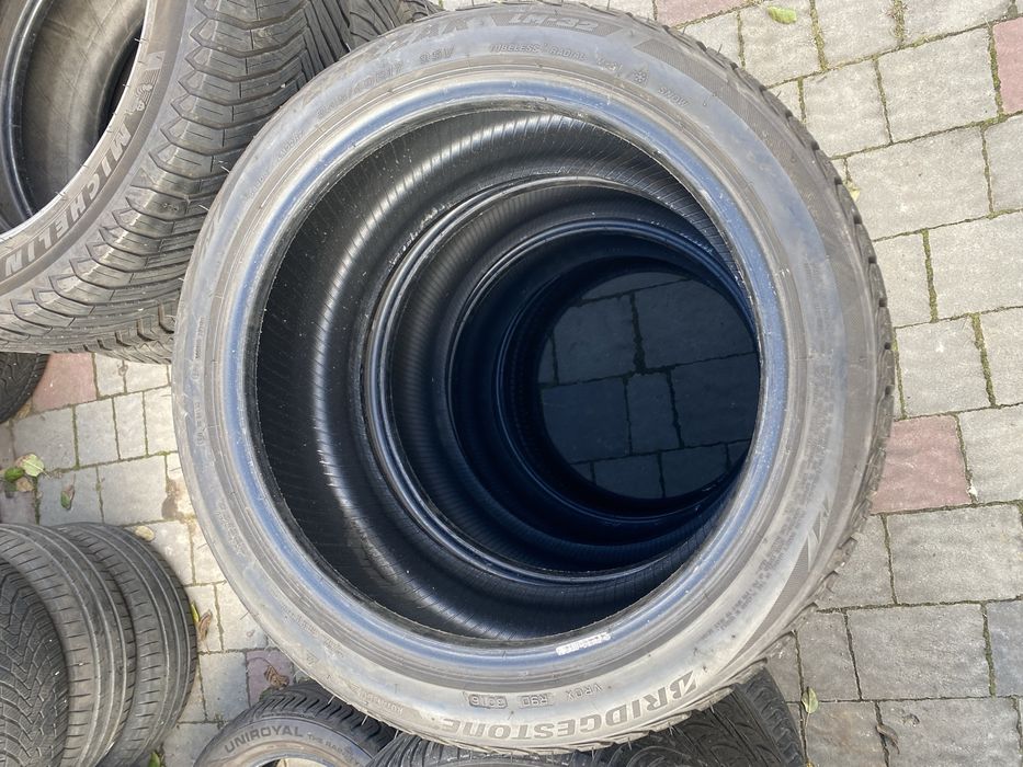 Bridgestone  BLIZZAK ML-32 245/40 R17 4шт.