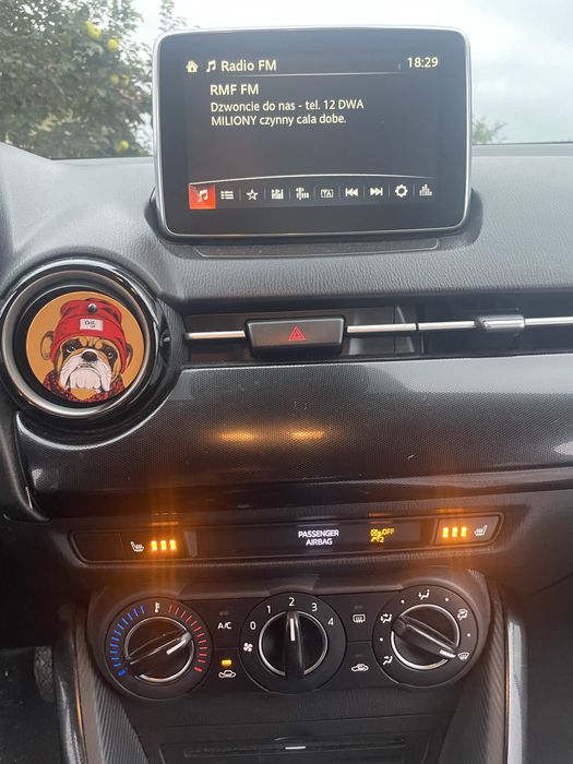 Mazda 2 skysctiv 2015rok