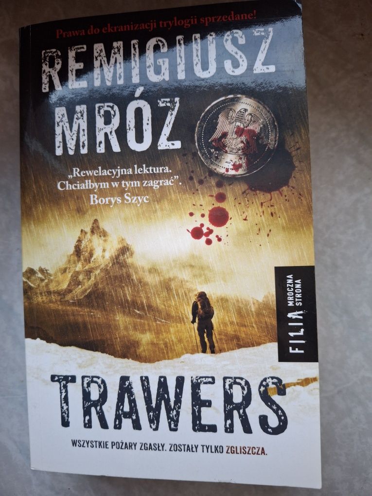 Remigiusz Mróz " Trawers" I "Behawiorysta"