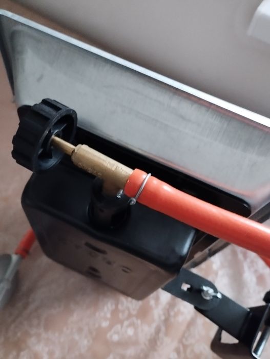 Продам газовый обогреватель