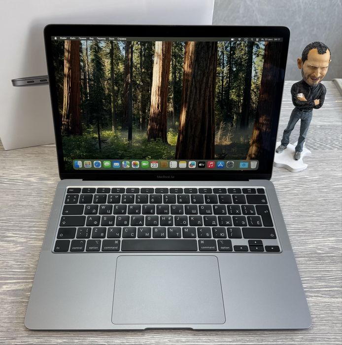 MacBook Air 13 / i3 / RAM 8 / SSD 256 GB / 2020 / Space Grey