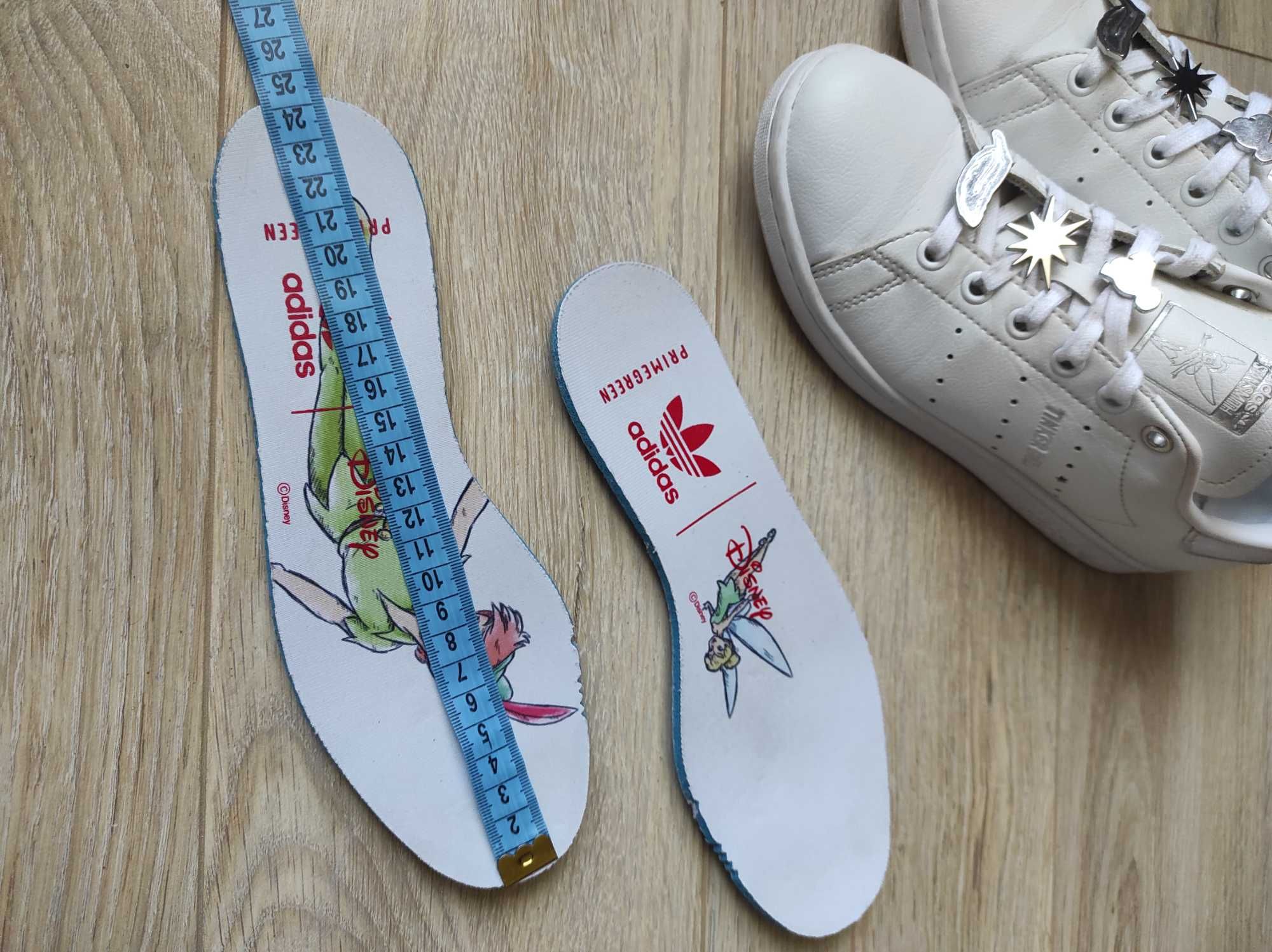 Adidas кросівки жіночі. 24 см. 38 р. шкіра білі. ідеал. 100% оригінал.