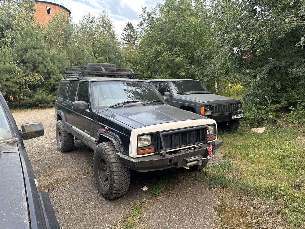 Jeep Cherokee XJ 4.0 на укр реєстрації