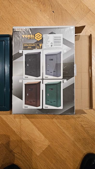 skrzynka na listy zielona