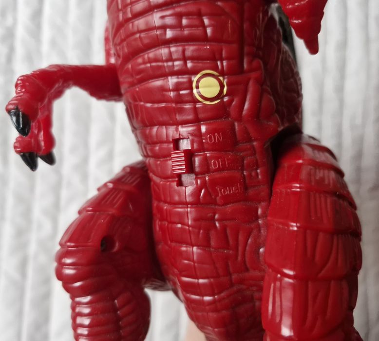 Interaktywna zabawka smok