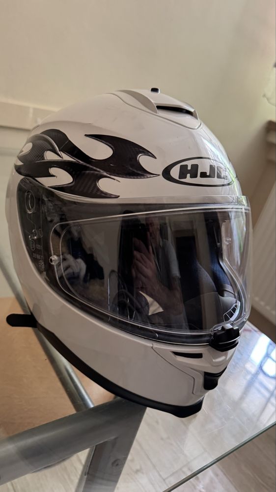 kaski motocyklowe  HJC  roz.  M