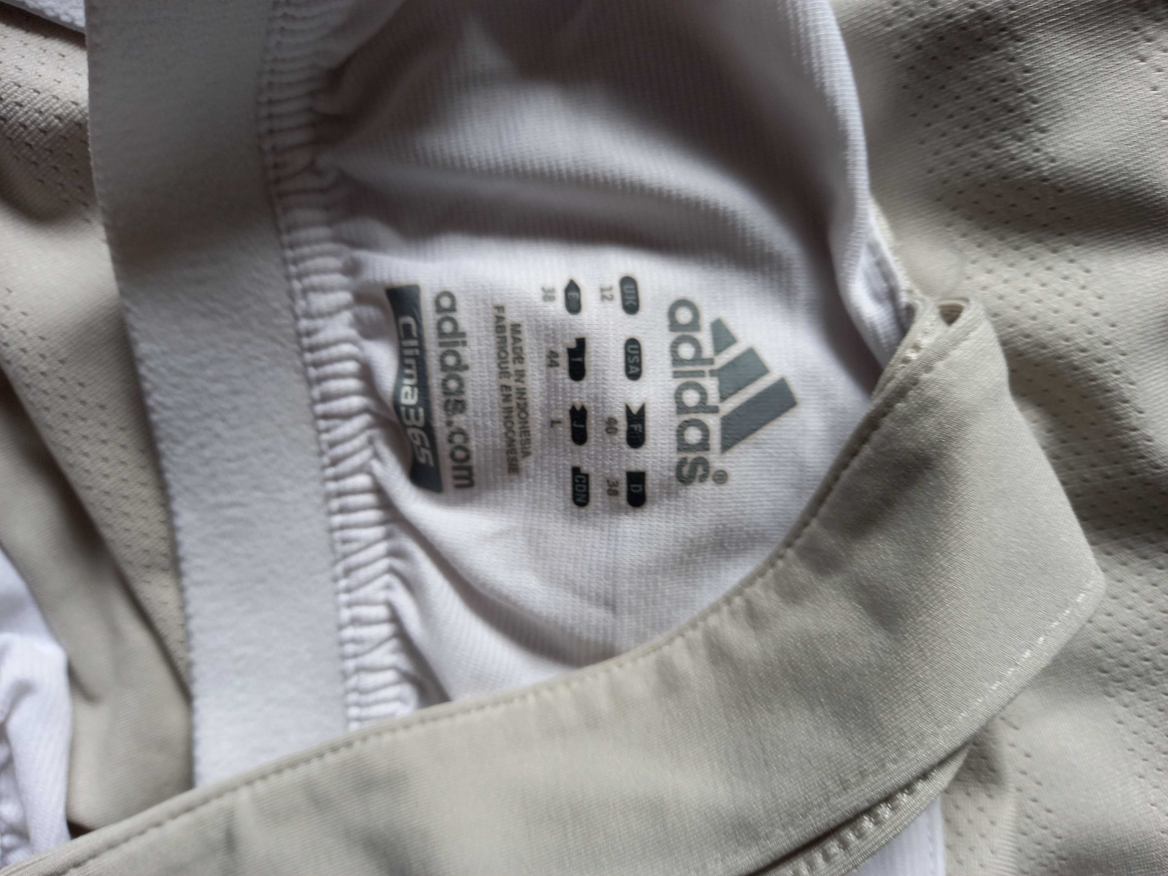 Top de treino Adidas, Tam L (Portes incluídos)