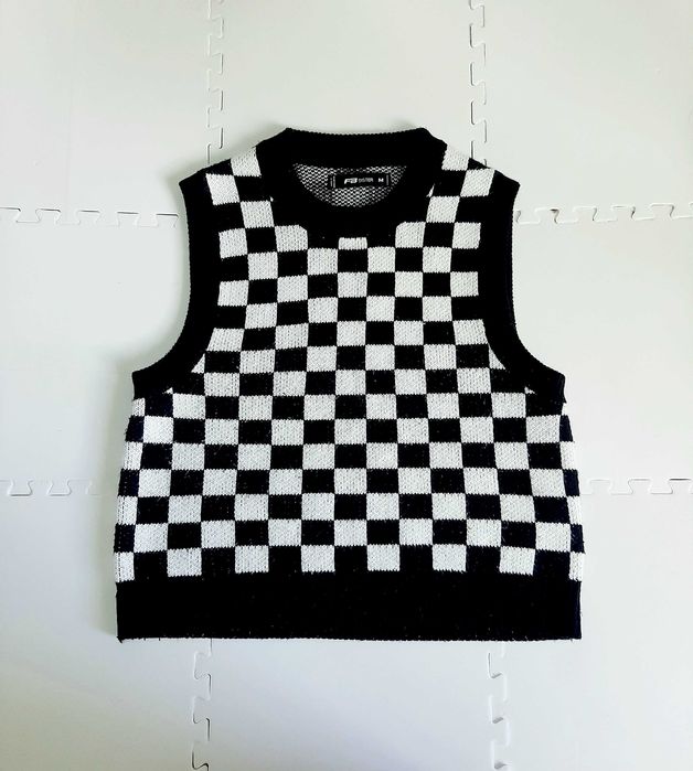 Модна жилетка у клітинку / FB Sisters / базова річ