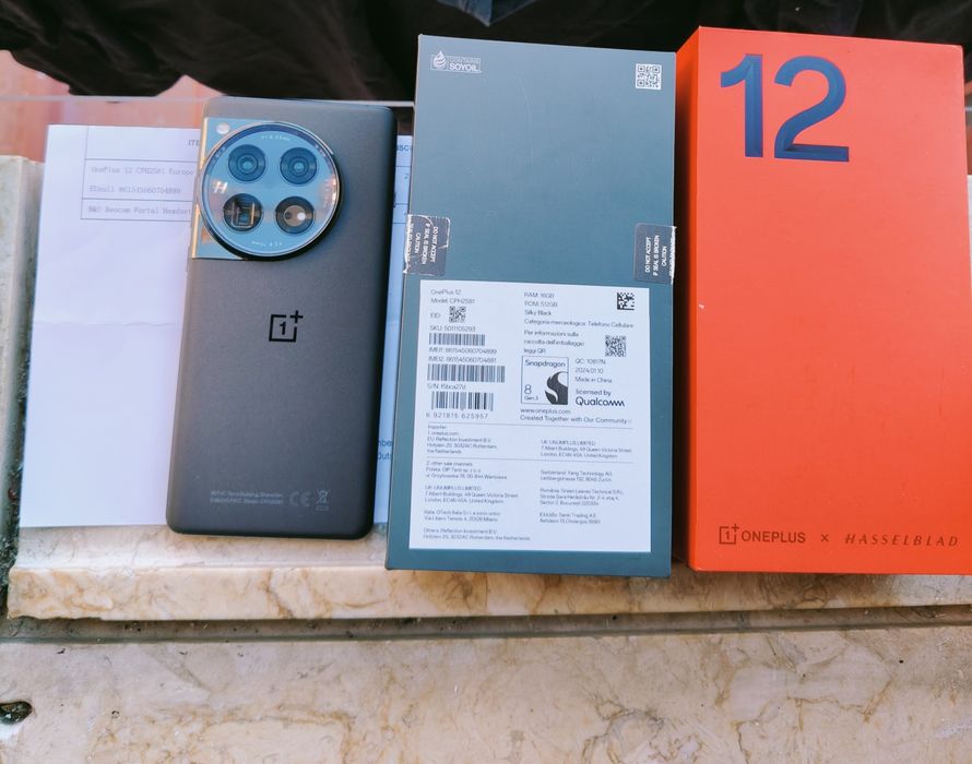 ONE PLUS 12 impecável 512gb/16Gb versão global