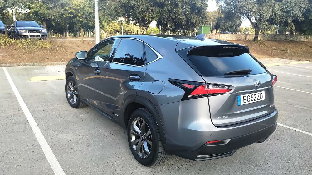 Lexus NX 300h F Sport híbrido 4WD + GPL