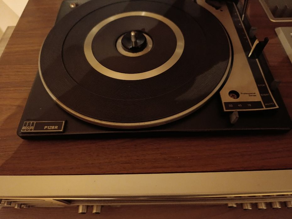 Gramofon IGU Tritonic