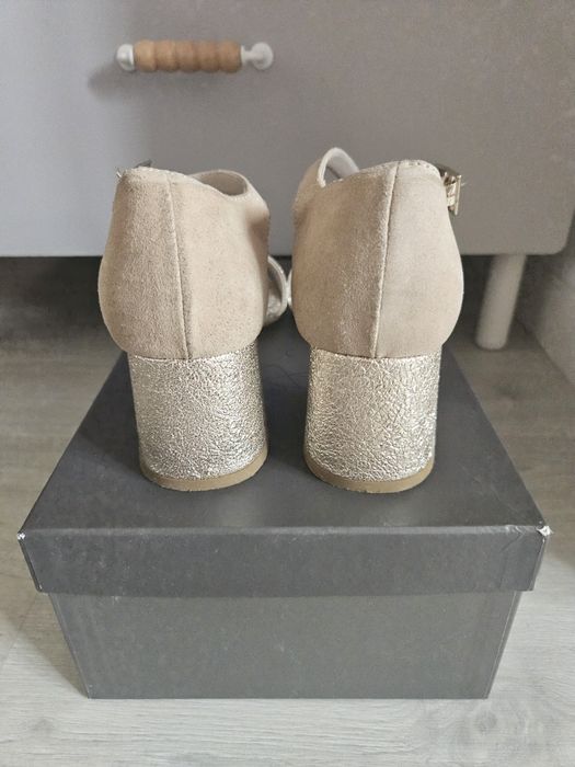 Sapatos tamanho 36