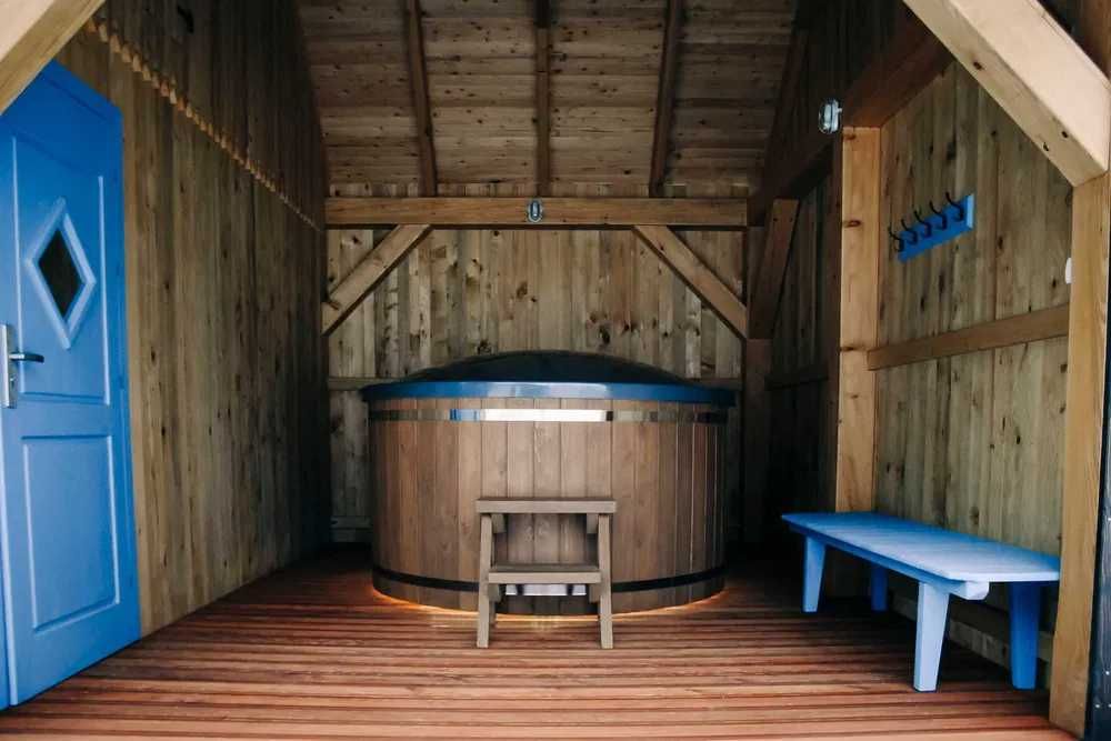 Domek w Bieszczadach dla 10/12 osób. Balia, sauna, basen, grill