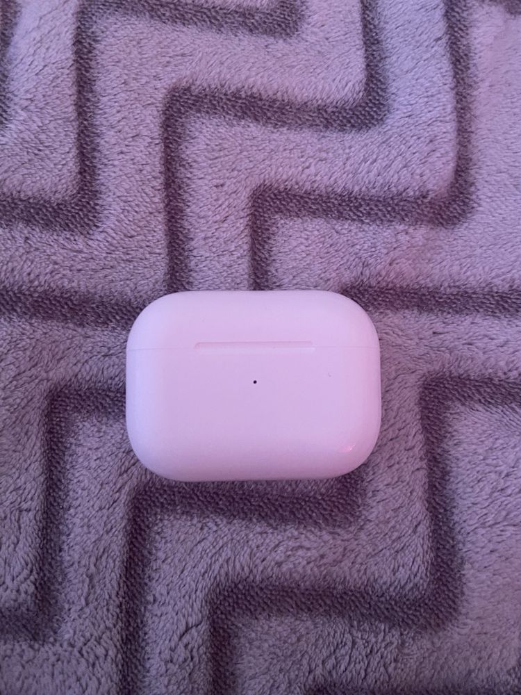 AirPods Pro 2 3