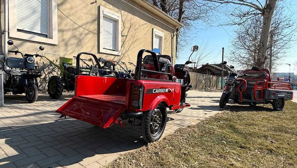 Грузовой трехколесный электро скутер Crosser Cargo 10 800 W/32Ah TR5