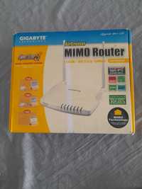 Router GIGABYTE como novo