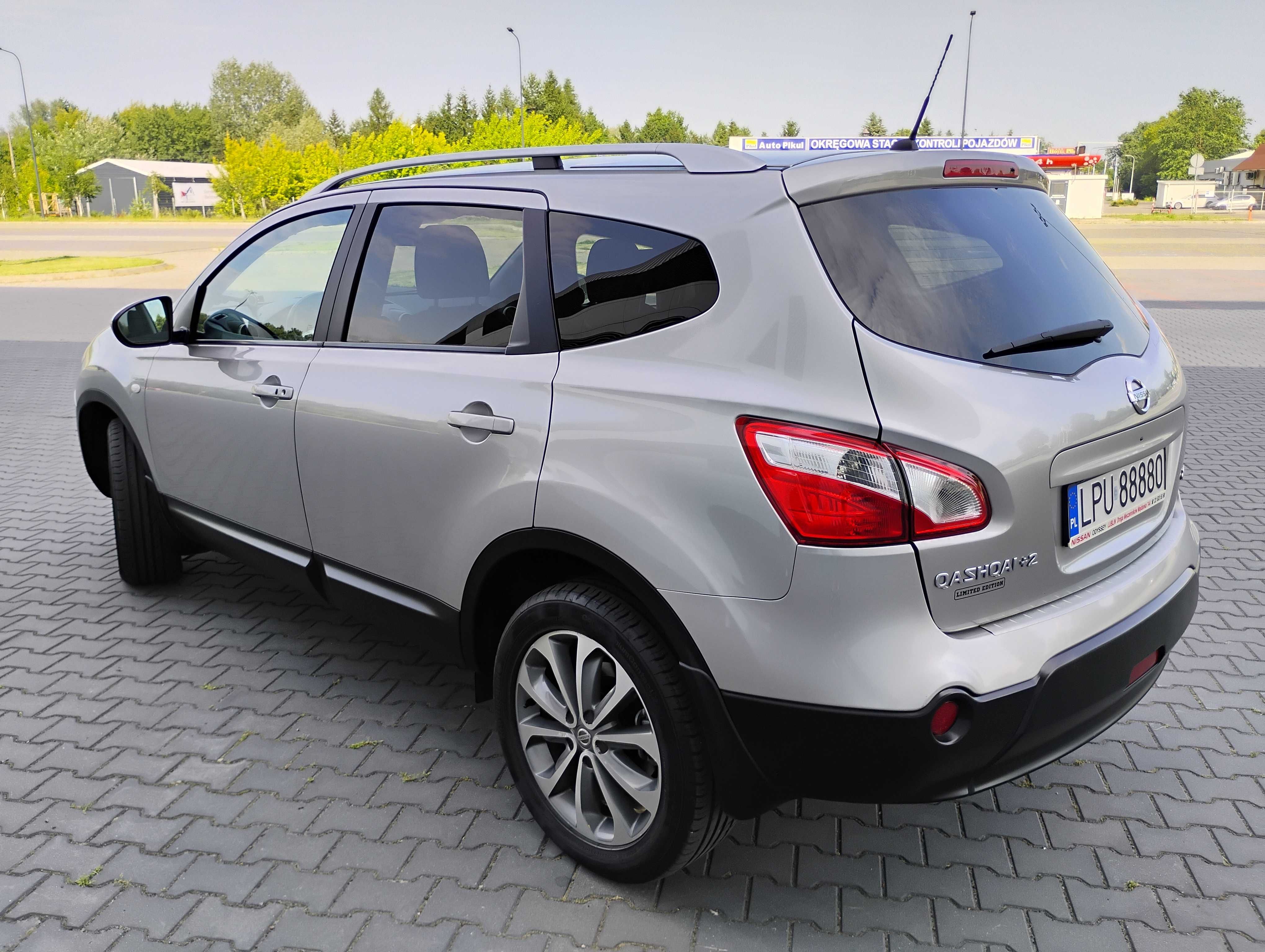 Nissan Qashqai+2 4x4 salon Polska