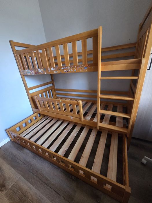 Łóżko piętrowe 3-osobowe dziecięce