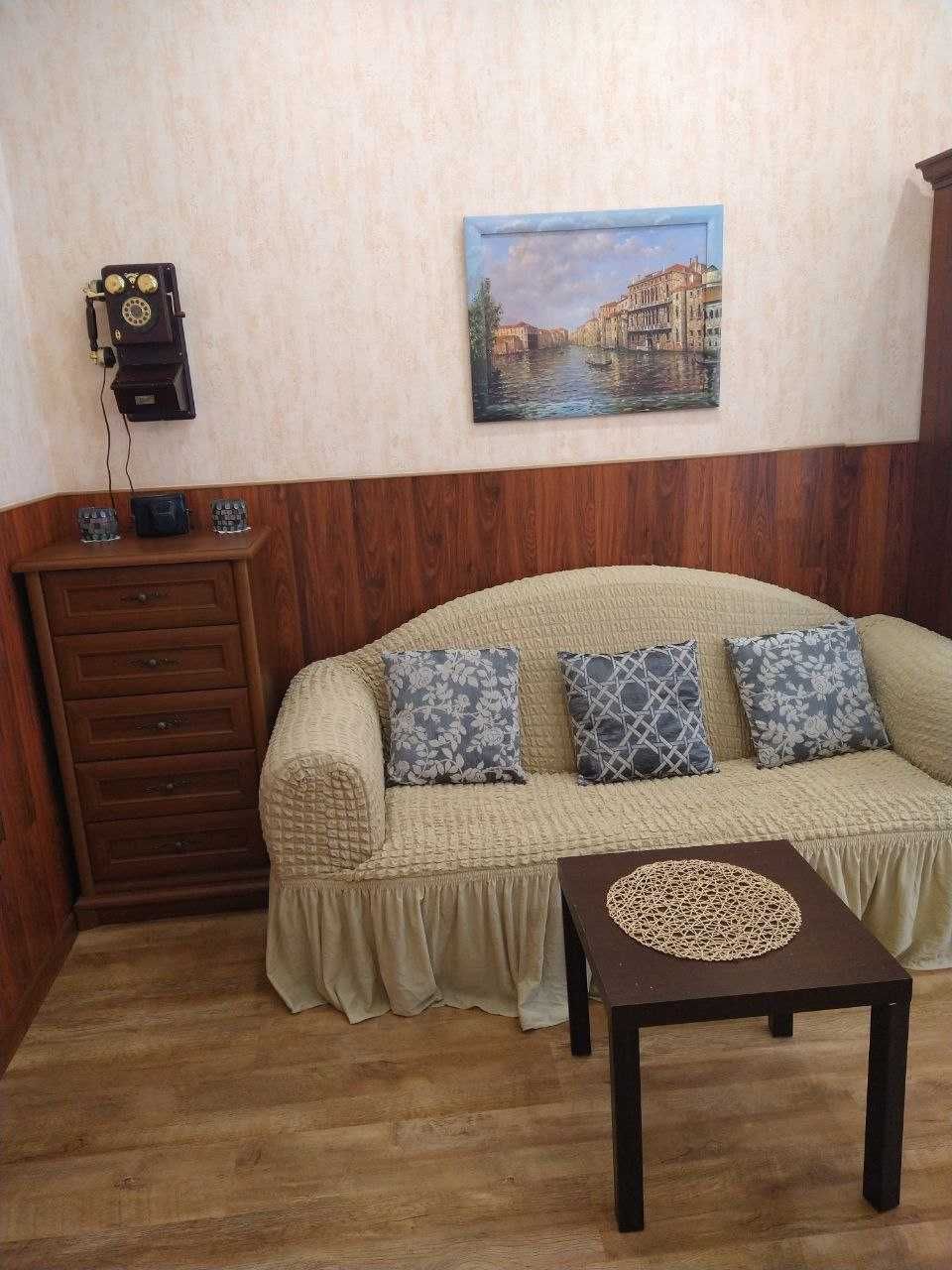 Сдам 2-к. полном. кв. в Центре (р-н пл. Фестивальной)  (свет не откл.)