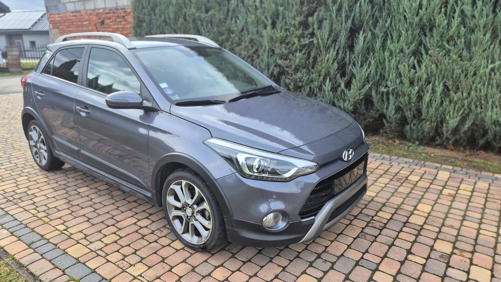 Hyundai i20 Hyundai i20 1.0 T-GDI Active DCT,climatronic, automat, navi