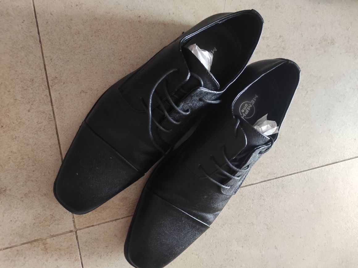 Buty eleganckie, rozmiar 40