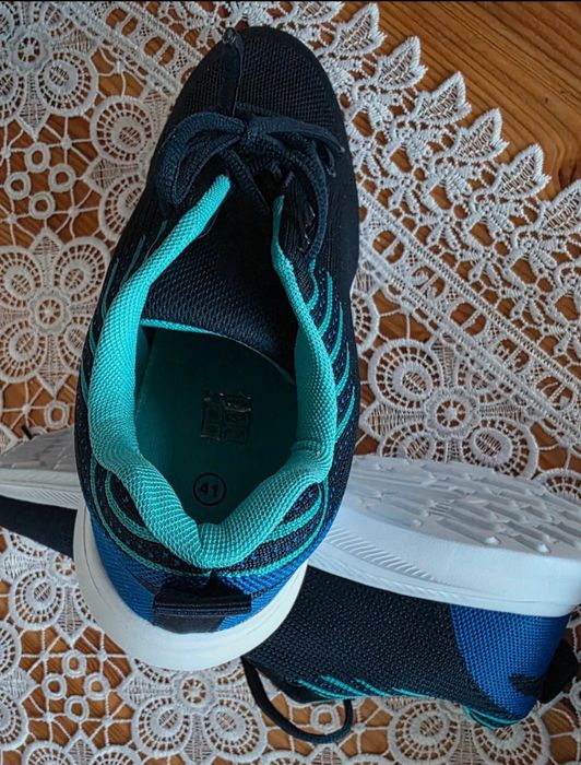 Nowe granatowe damskie sneakersy rozm.41 wkładka 26,7 cm